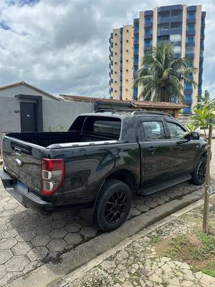 FORD RANGER 2.2 BLACK 4X2 CD 16V DIESEL 4P AUTOMÁTICO